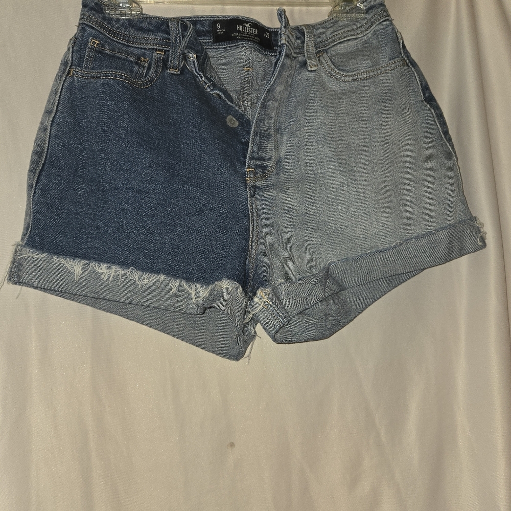 Hollister two toned shorts